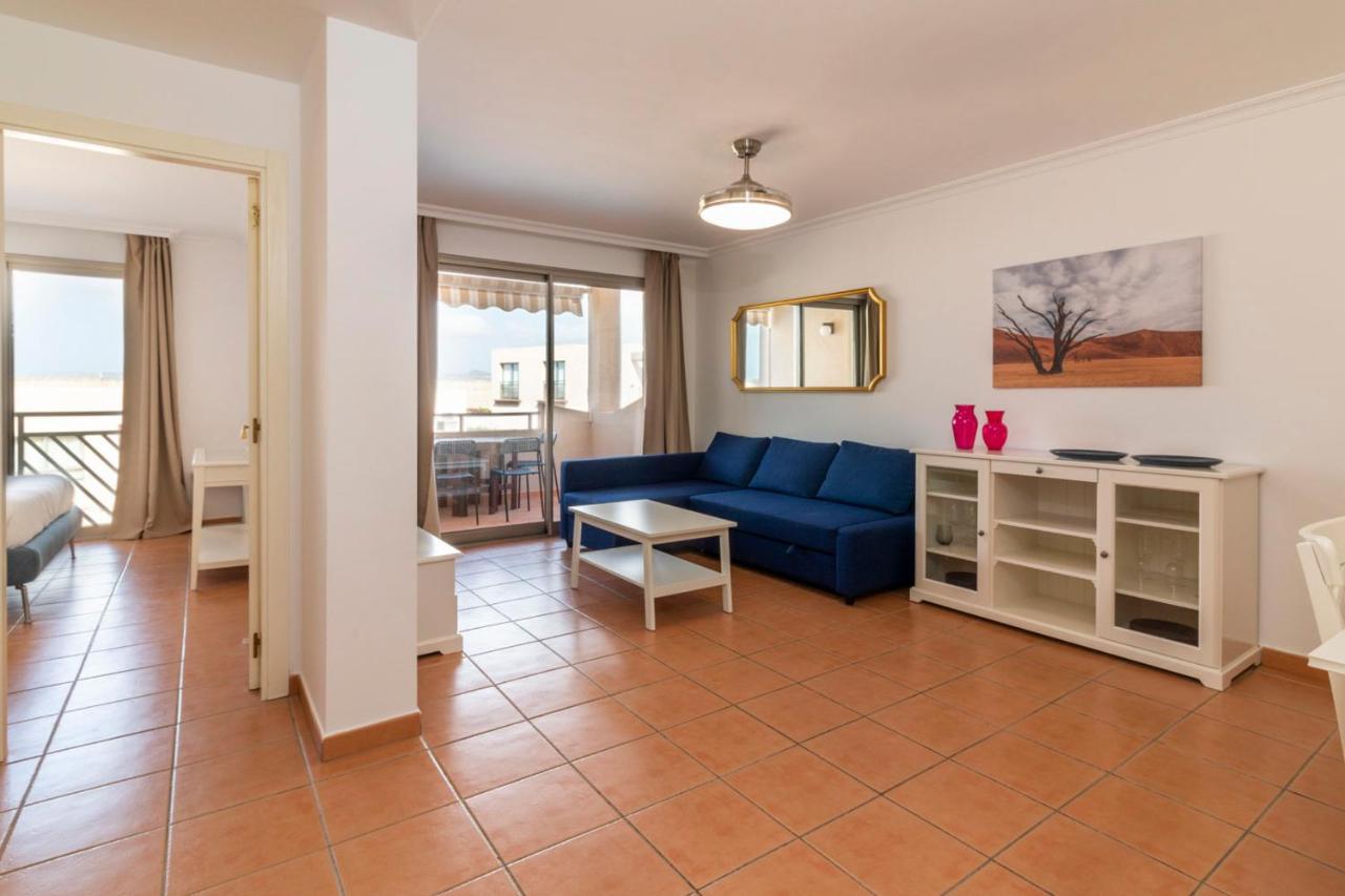 Homeforguest Apartamento En La Tejita Con Piscina, Terraza Y Wifi Granadilla De Abona Eksteriør bilde